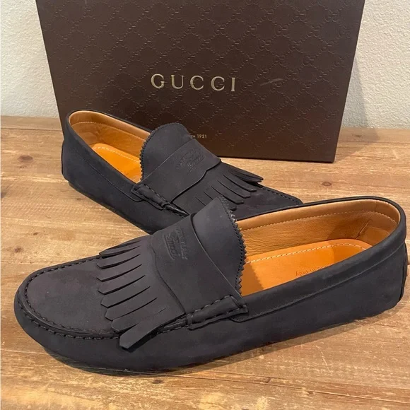 GUCCI Suede Driver Loafer Fringe Moccasin - Size 8.5